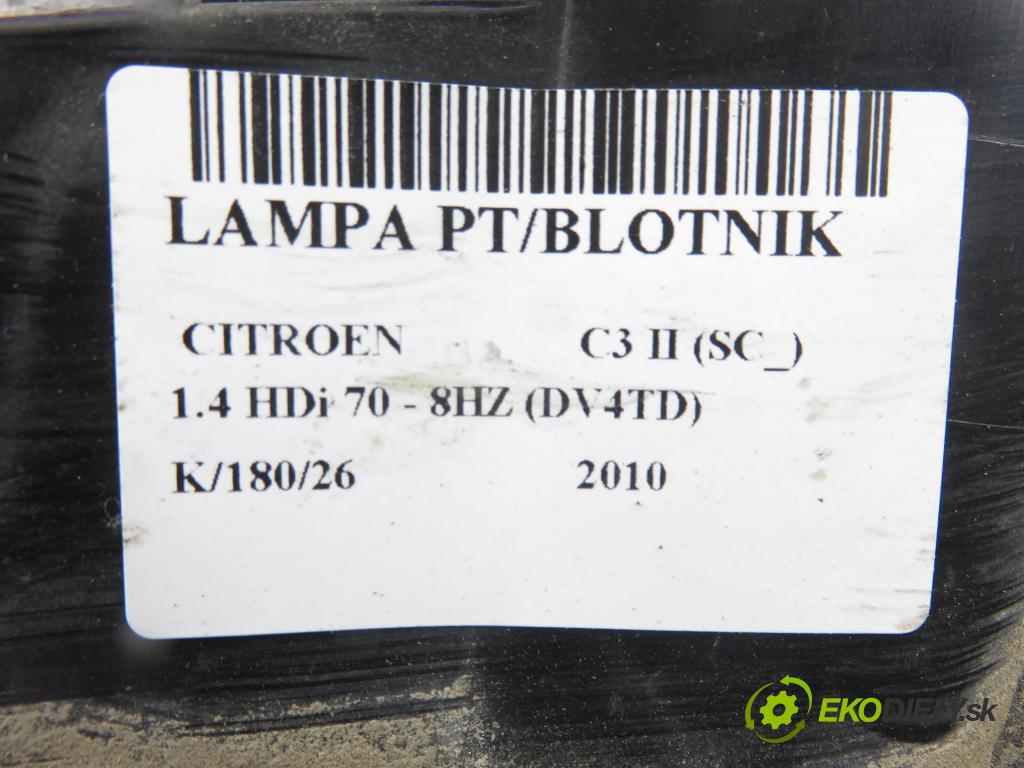 CITROEN C3 II (SC_) HB 2010 50,00 1.4 HDi 8V 70 - 8HZ (DV4TD) 1398,00 světlo pravé zadní 