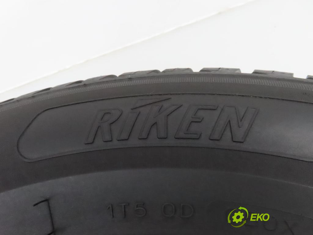 2023    PNEUMATIKY: / PNEUMATIKY: celoroční