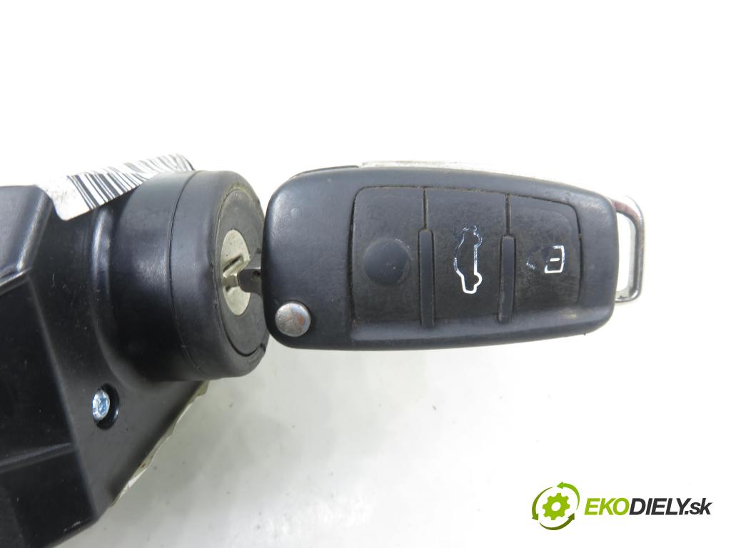 AUDI Q7 (4L) SUV 2007 171,00 3.0 TDI quattro - BUG 2967,00 spinačka 4F0909131E ; 4F0910131E (Spínacia skrinka)