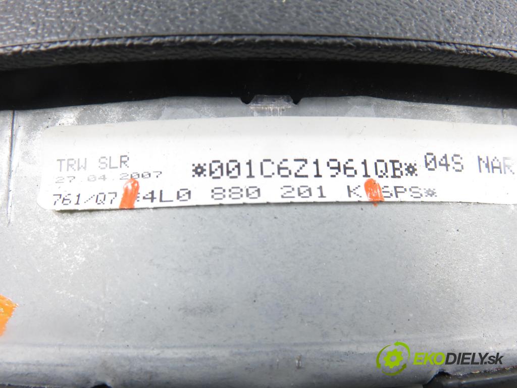 AUDI Q7 (4L) SUV 2007 171,00 3.0 TDI quattro - BUG 2967,00 AirBag air BAG volantu 4L0880201K