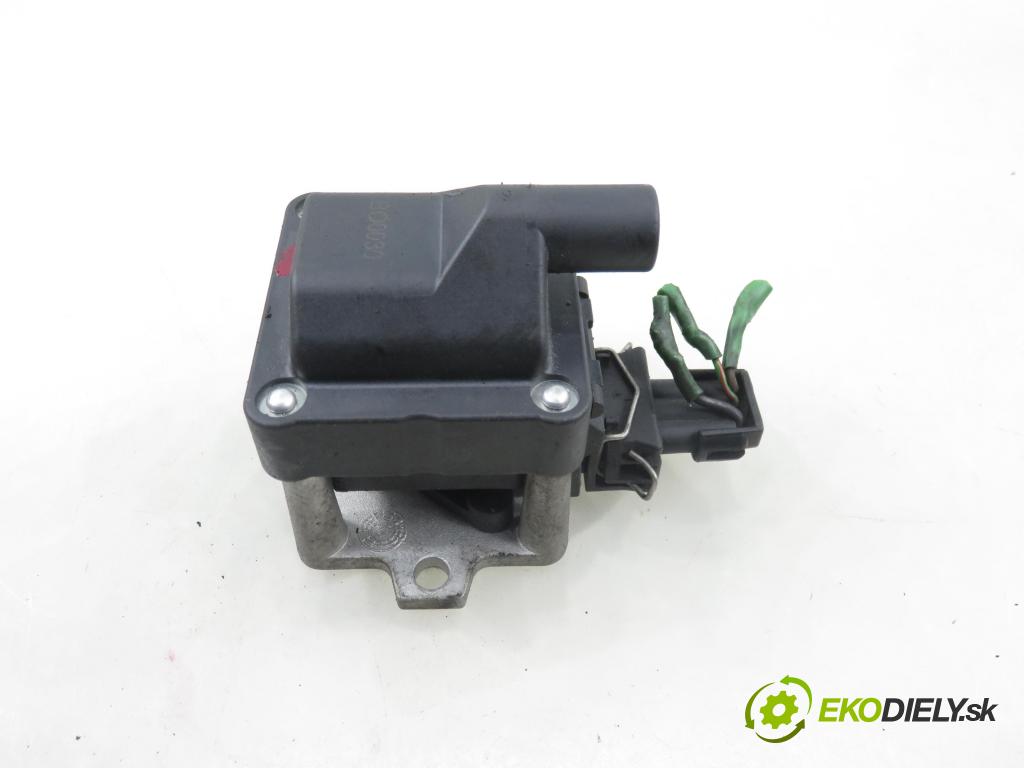 VW PASSAT B3/B4 Variant (3A5, 35I) KOMBI 1994 74,00 1.6 - AEK 1595,00 Cievka zapaľovacia