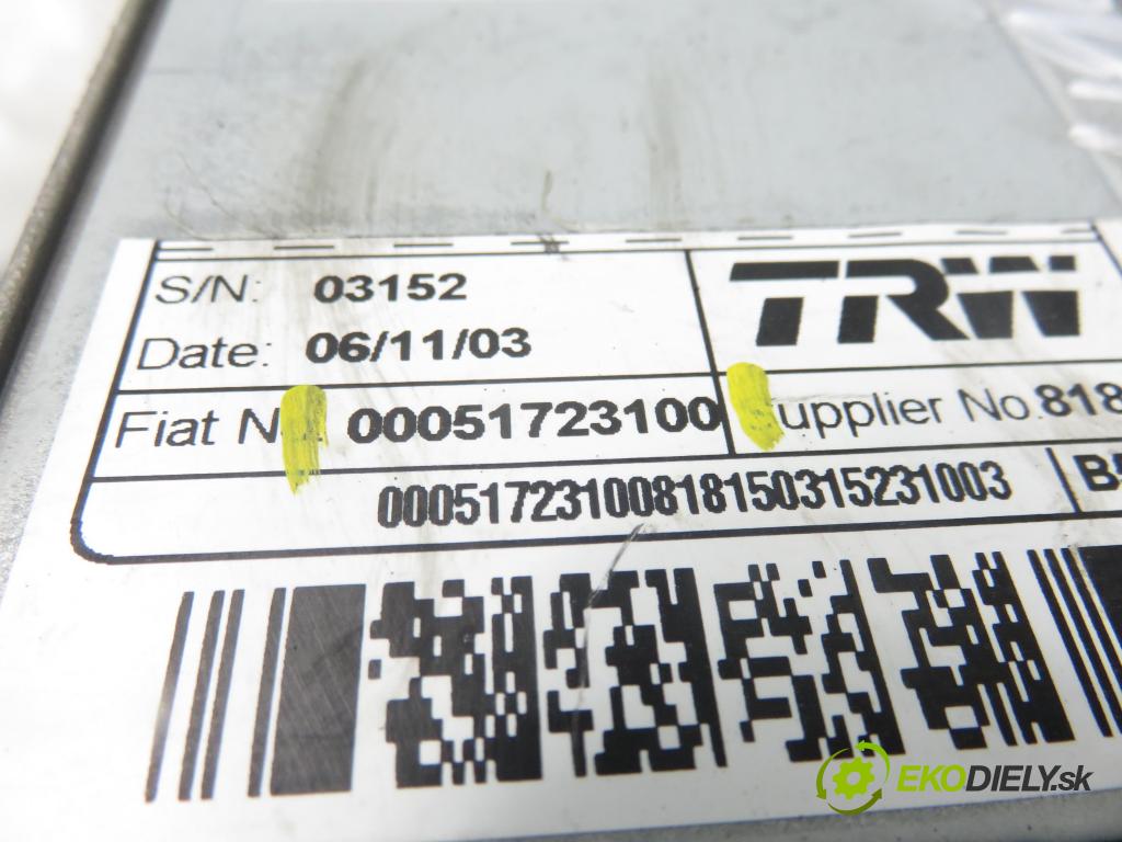 FIAT STILO (192_) HB 2004 76,00 1.6 16V 103 - 182 B6.000 1596,00 SLOUPEC / PODPORA elektrický 00051723100