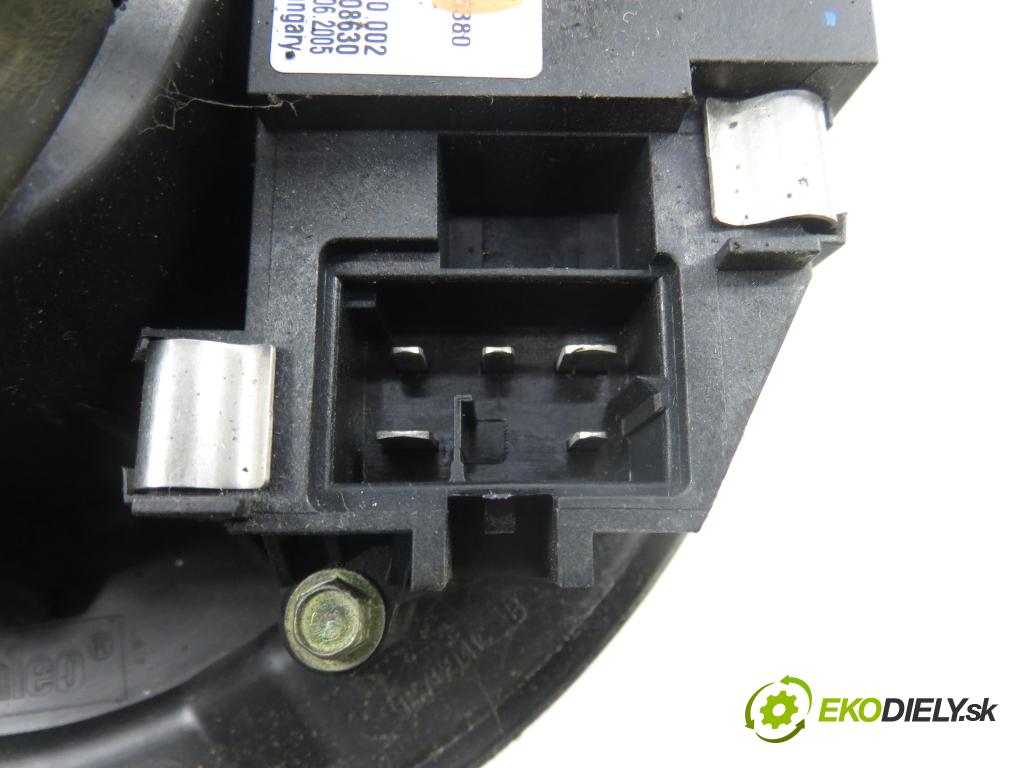 VW TOURAN (1T1, 1T2) MINIVAN 2005 103,00 2.0 TDI 16V 140 - BKD 1968,00 Ventilátor vetráku 1K1820015C ; 3C0907524