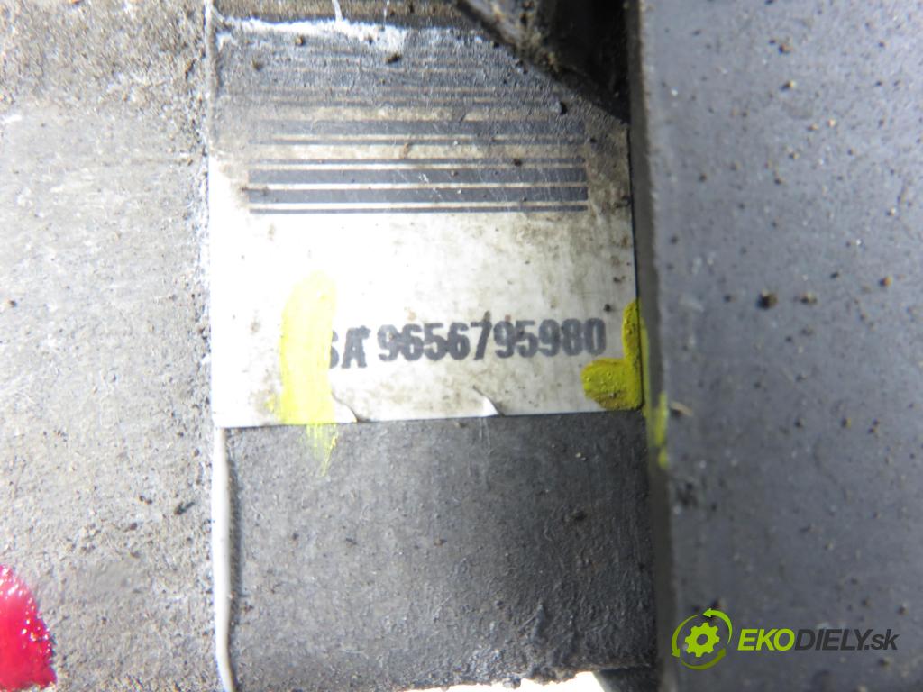 CITROEN C5 II (RC_) SEDAN 2005 100,00 2.0 HDi 136 - RHR (DW10BTED4) 1997,00 Pumpa servočerpadlo 9656795980 ; A5094686F