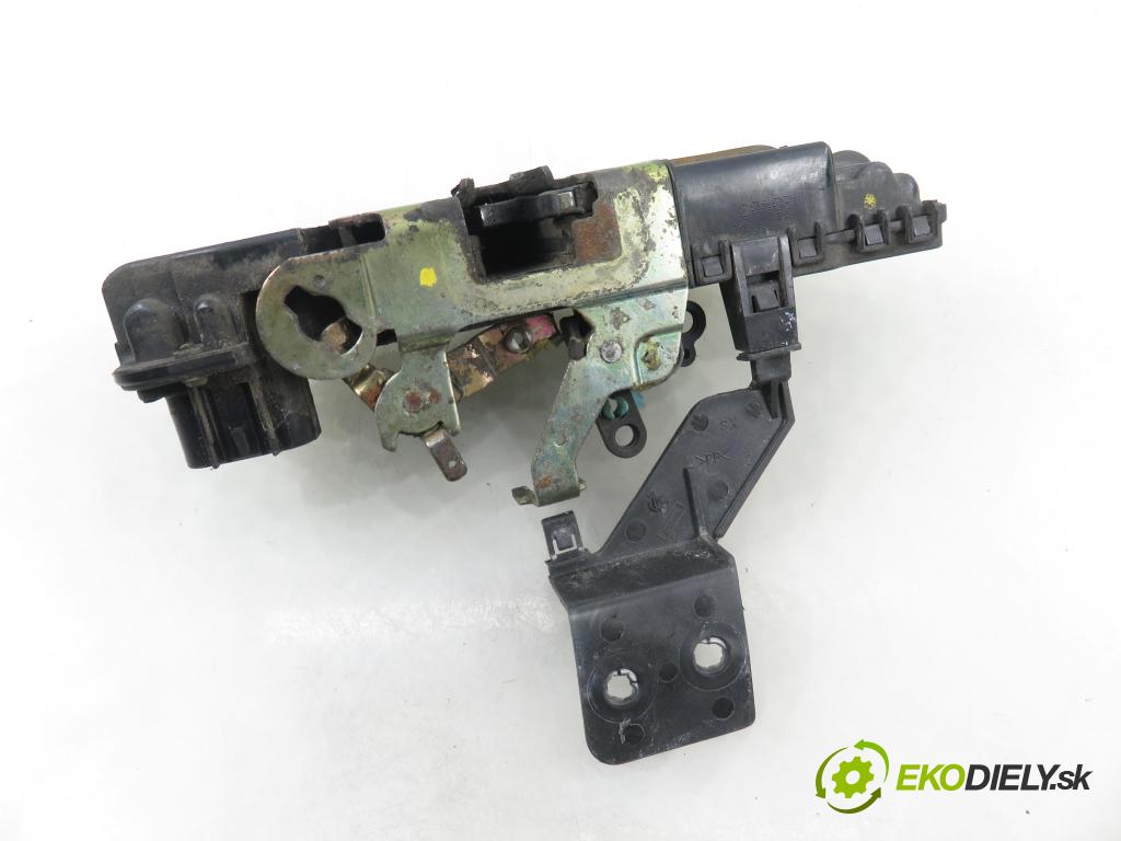 FIAT STILO (192_) HB 2004 76,00 1.6 16V 103 - 182 B6.000 1596,00 zámok 