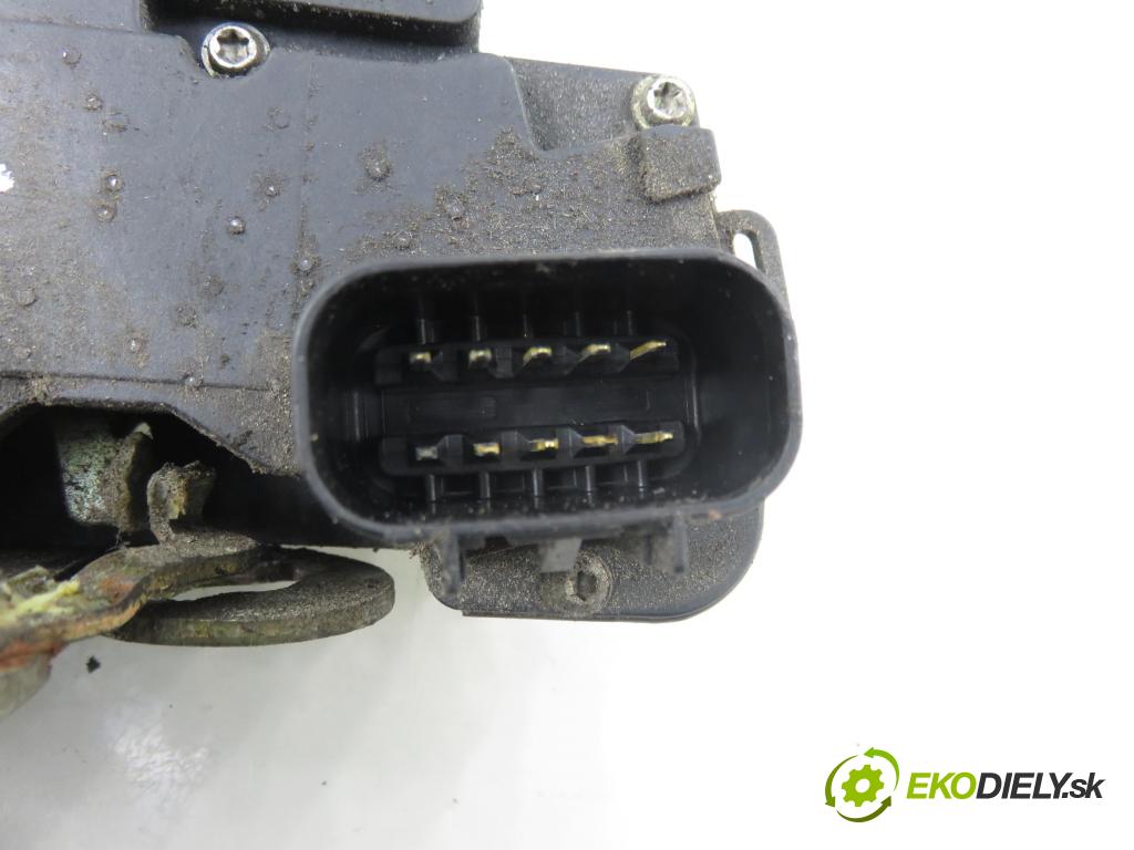 FIAT STILO (192_) HB 2004 76,00 1.6 16V 103 - 182 B6.000 1596,00 zámok