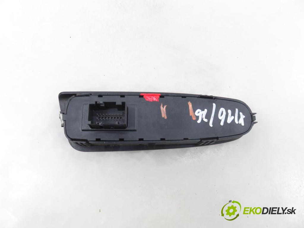 FIAT STILO (192_) HB 2004 76,00 1.6 16V 103 - 182 B6.000 1596,00 Panel ovládania okien B569