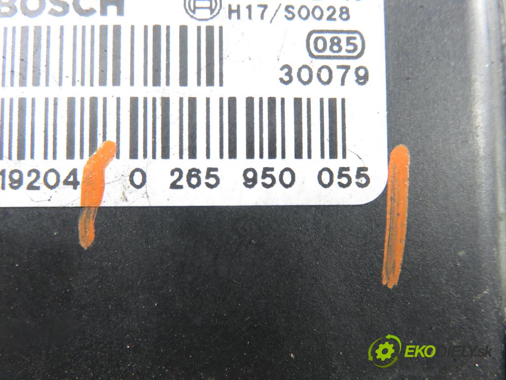 VW PASSAT B5.5 (3B3) SEDAN 2001 85,00 2 - AZM 1984,00 Pumpa ABS 0265950056 (Pumpa ABS)