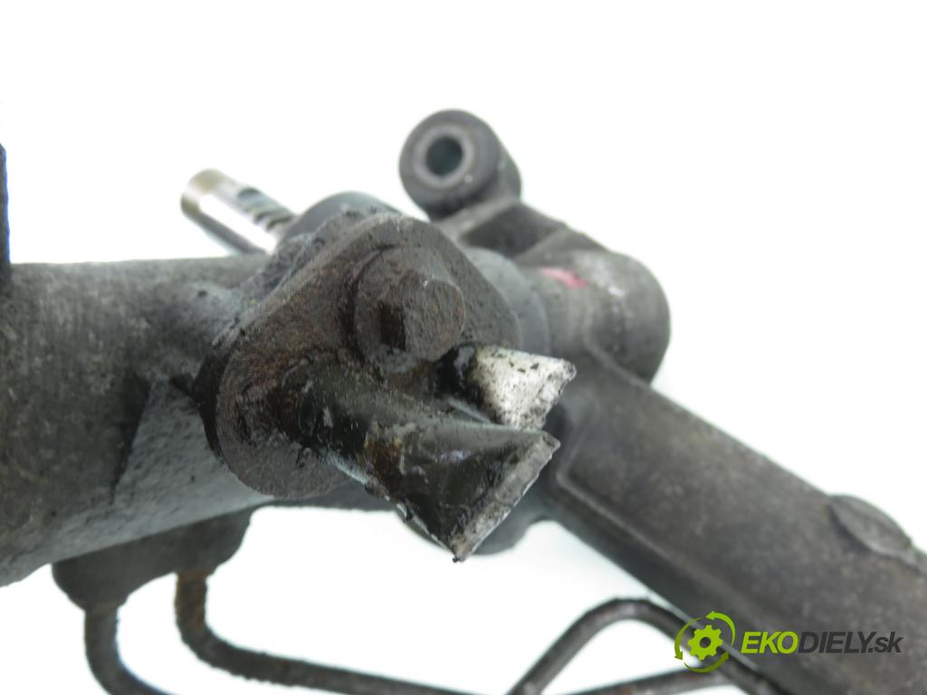 FORD FOCUS C-MAX (DM2) MINIVAN 2004 80,00 1.6 TDCi 109 - G8DA 1560,00 řízení ZE posilovačem 3M513A500AM