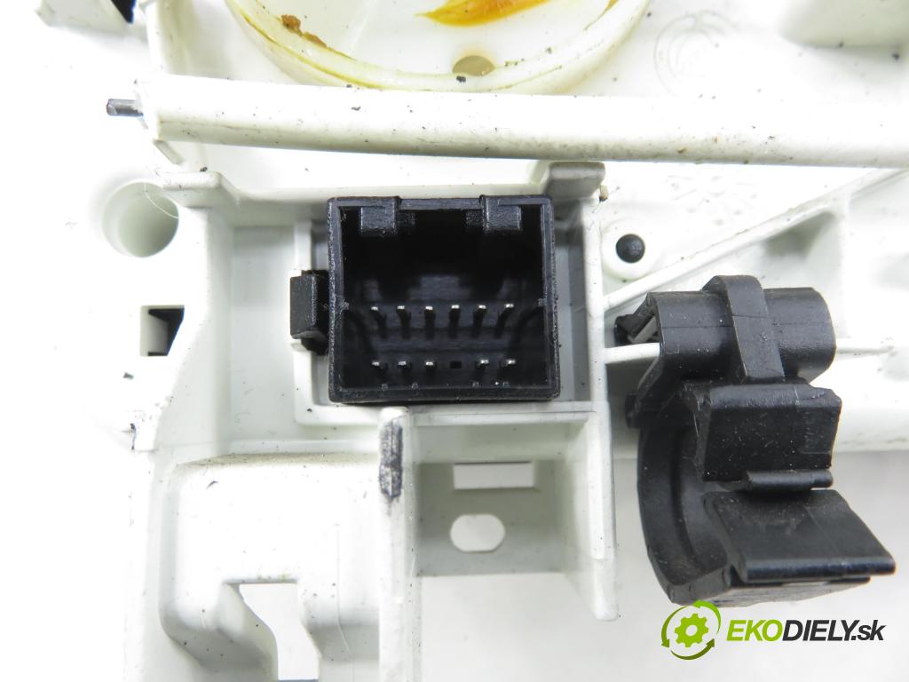 FIAT STILO (192_) HB 2004 76,00 1.6 16V 103 - 182 B6.000 1596,00 Panel topení KLIMATIZACE: 591546100