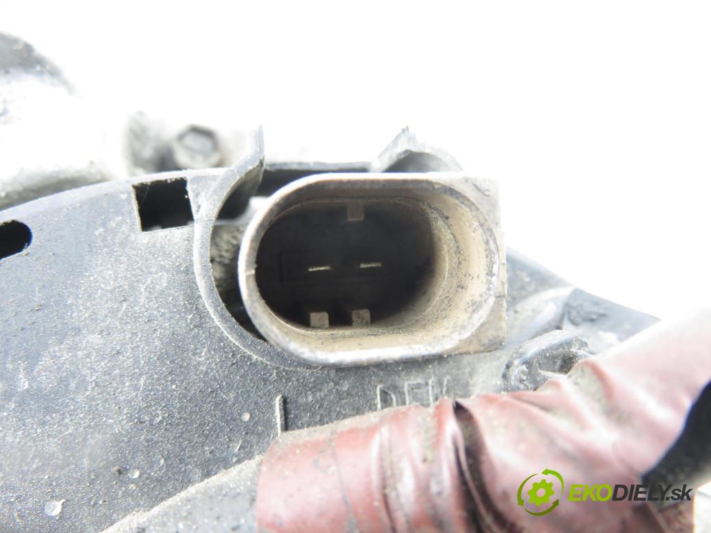 AUDI A6 (4B2, C5) SEDAN 1998 110,00 2.5 TDI - AFB 2496,00 Alternátor 059903015G (Alternátor)