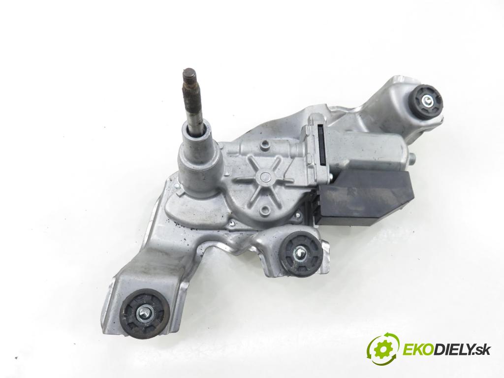 TOYOTA AURIS TOURING SPORTS (_E18_) KOMBI 2014 91,00 2.0 D-4D 124 (ADE186_) - 1AD-FTV 1998,00 motorek stěrače ZADNÍ: 8513002050 ; 2596002501