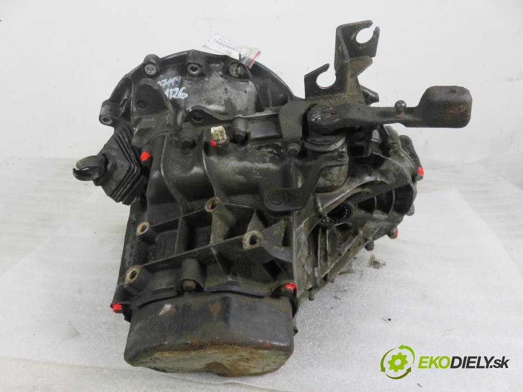 CITROEN JUMPER Platforma / podwozie (230) KABINA/PLATFORMA 1997 79,00 2.5 TDi - THX (DJ5TED) 2446,00 převodovka MANUALNA 20KM37