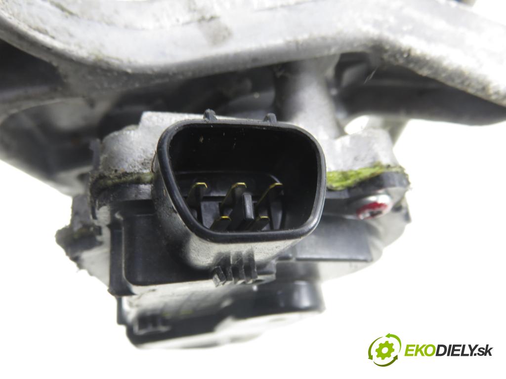TOYOTA AURIS TOURING SPORTS (_E18_) KOMBI 2014 91,00 2.0 D-4D 124 (ADE186_) - 1AD-FTV 1998,00 MECHANISMUS/ motorek stěračů AE1593003562 ; 8511002340