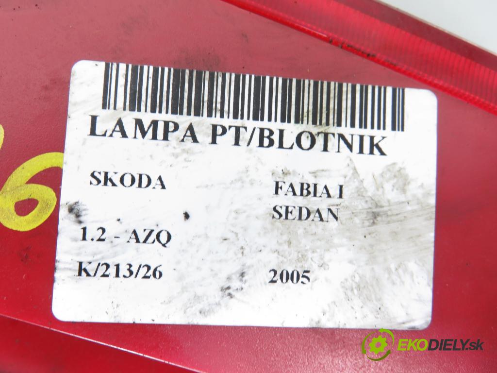 SKODA FABIA I SEDAN (6Y3) SEDAN 2005 47,00 1.2 12V 64 - BME 1198,00 světlo pravé zadní 6Y9945096E ; 6Y9945112D
