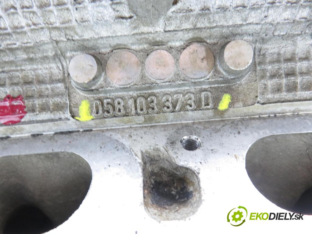 AUDI A4 (8E2, B6) SEDAN 2002 110,00 1.8 T - AVJ 1781,00 (hlava 058103373D