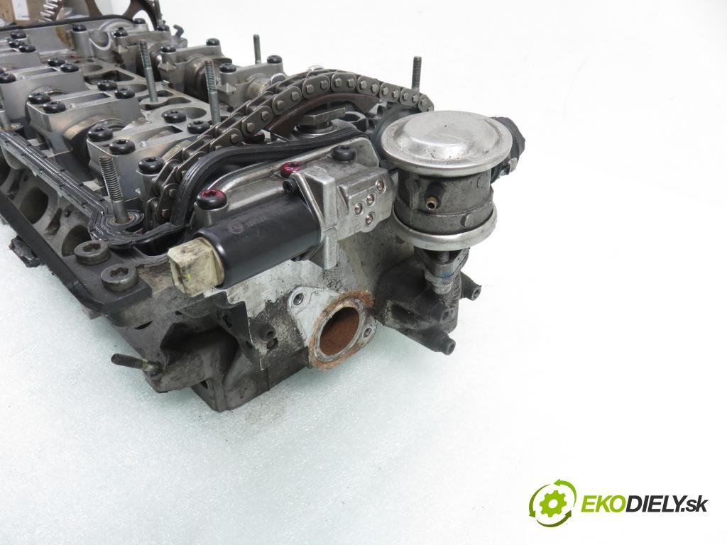 AUDI A4 (8E2, B6) SEDAN 2002 110,00 1.8 T - AVJ 1781,00 (hlava 058103373D