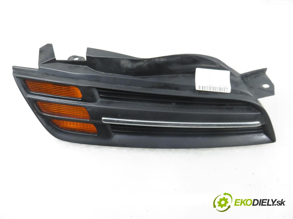 NISSAN MICRA III (K12) HB 2004 65,00 1.3 - CGA3DE 1348,00 mřížka / maska