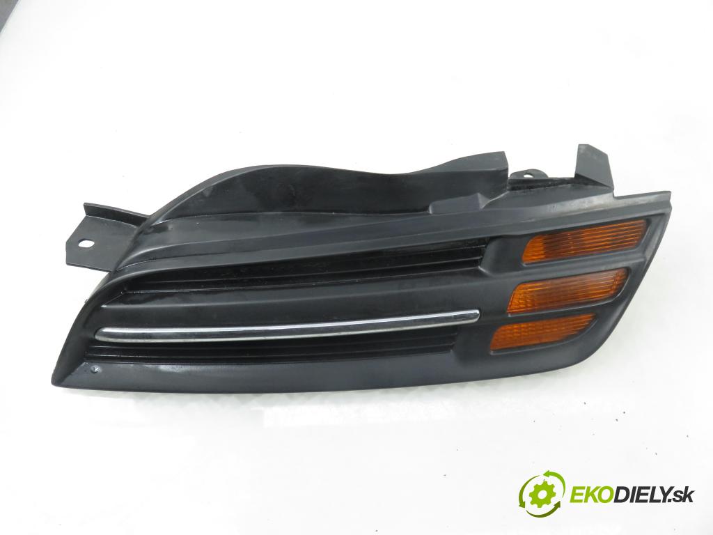 NISSAN MICRA III (K12) HB 2004 65,00 1.3 - CGA3DE 1348,00 mřížka / maska