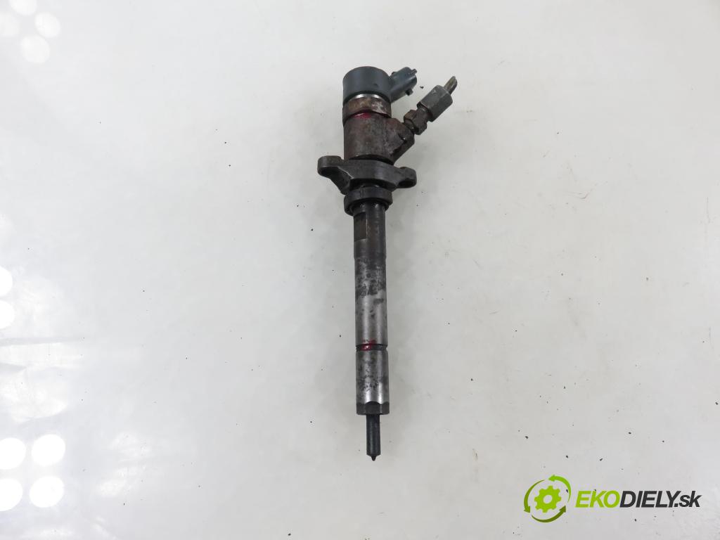 FORD FUSION (JU_) HB 2006 66,00 1.6 TDCi - HHJA 1560,00 vstrekovač 0445110239 (Vstrekovač paliva)