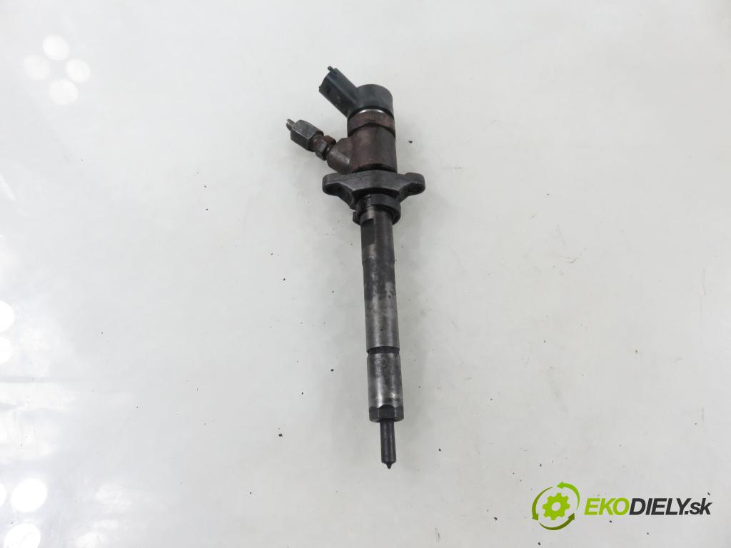 FORD FUSION (JU_) HB 2006 66,00 1.6 TDCi - HHJA 1560,00 vstrekovač 0445110239 (Vstrekovač paliva)