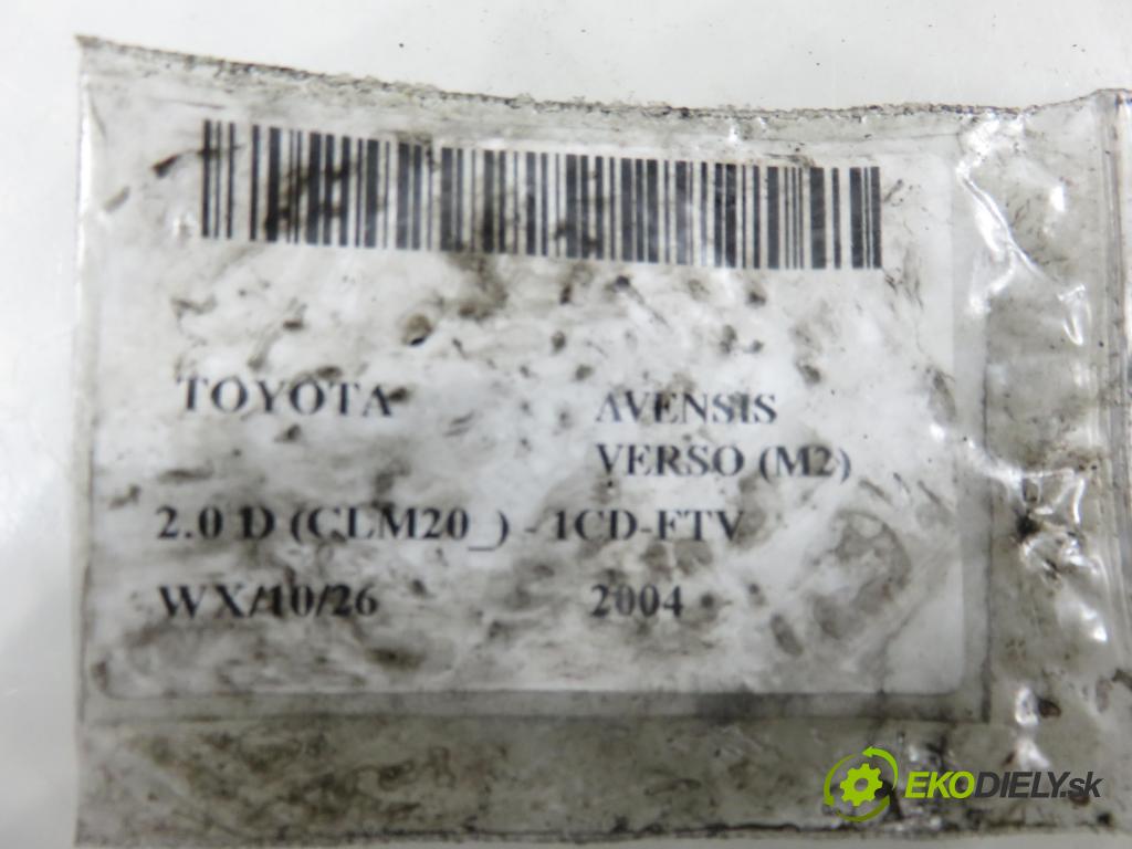 TOYOTA AVENSIS VERSO (_M2_) MINIVAN 2004 85,00 2.0 D (CLM20_) - 1CD-FTV 1995,00 vstrekovač 2367027030 (Vstrekovač paliva)