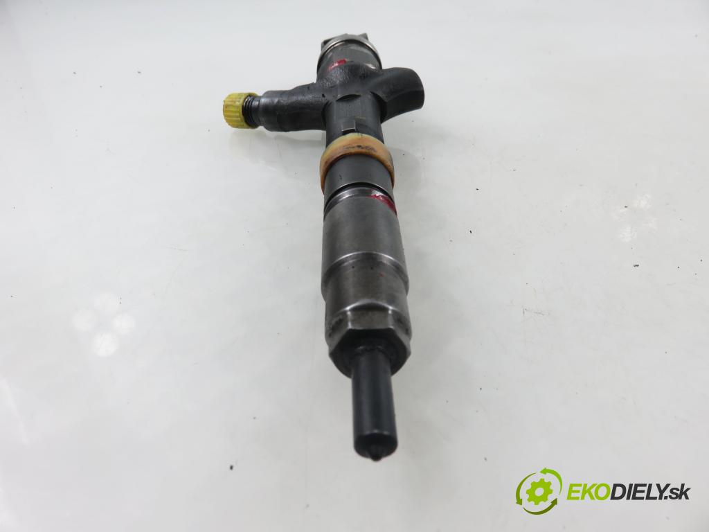 TOYOTA AVENSIS VERSO (_M2_) MINIVAN 2004 85,00 2.0 D (CLM20_) - 1CD-FTV 1995,00 vstřikovač 2367027030 (Vstřikovač paliva)