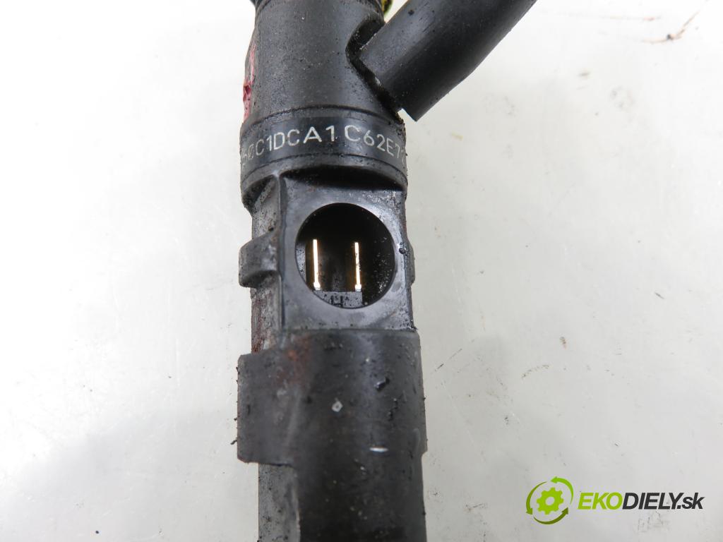 RENAULT MODUS / GRAND MODUS (F/JP0_) MINIVAN 2010 63,00 1.5 dCi (FP0F, JP0F) - K9K 766 1461,00 vstrekovač 28232251 ; 166001137R ; 8200421897 (Vstrekovač paliva)