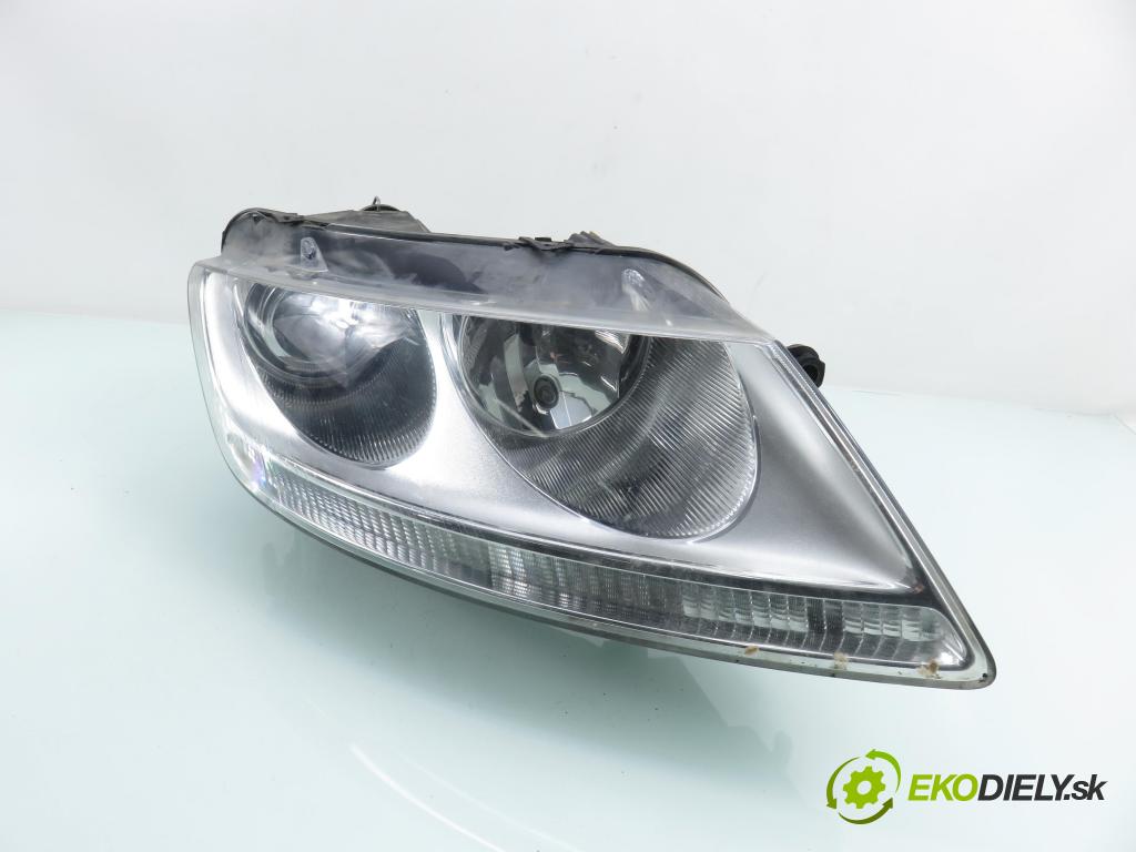 VW PHAETON (3D1, 3D2, 3D3, 3D4, 3D6, 3D7, 3D8, 3D9) SEDAN 2006 165,00 3.0 TDI 2967,00 světlo PP 3D1941018N