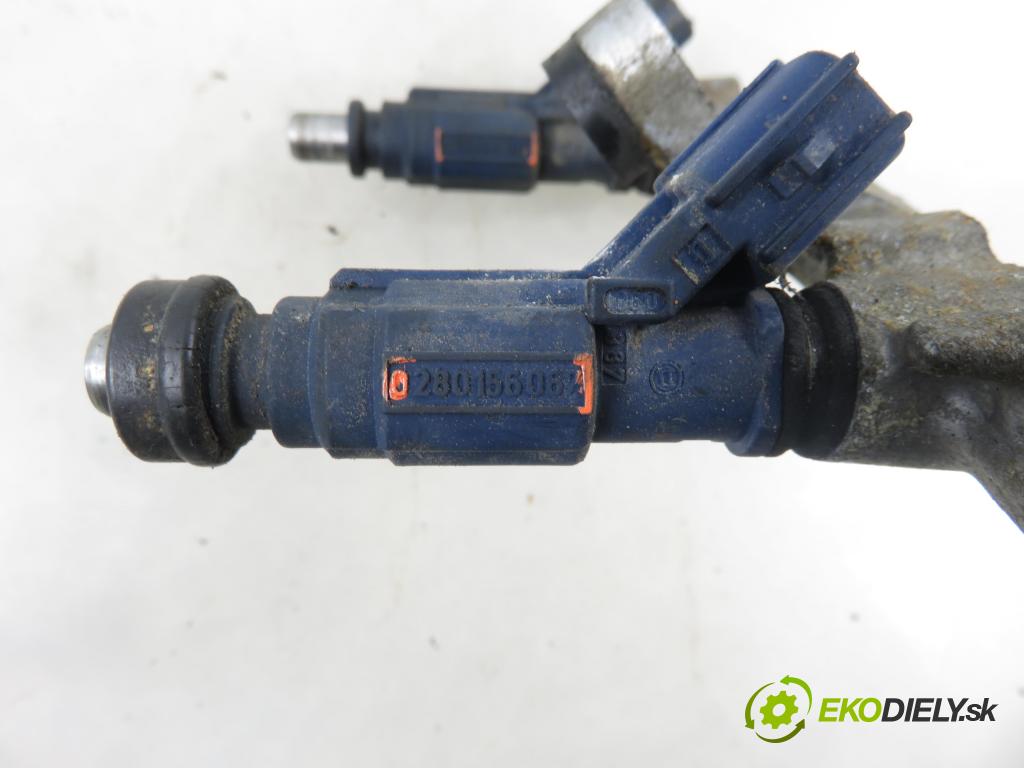 TOYOTA YARIS (_P1_) HB 2004 50,00 1.0 VVT- i 68 - 1SZ-FE 998,00 Lišta vstrekovacia 0280156067 (Vstrekovacia lišta)