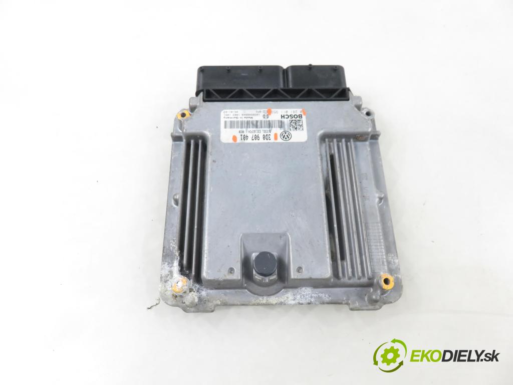 VW PHAETON (3D1, 3D2, 3D3, 3D4, 3D6, 3D7, 3D8, 3D9) SEDAN 2006 165,00 3.0 TDI 2967,00 Riadiaca jednotka Motor 3D0907401 ; 0281011959