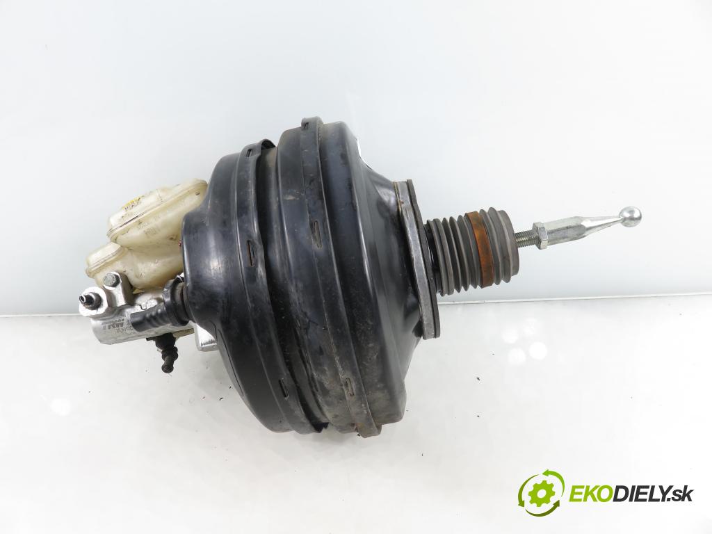 VW PHAETON (3D1, 3D2, 3D3, 3D4, 3D6, 3D7, 3D8, 3D9) SEDAN 2006 165,00 3.0 TDI 2967,00 posilovač 3D1612105B (Servočerpadlo)