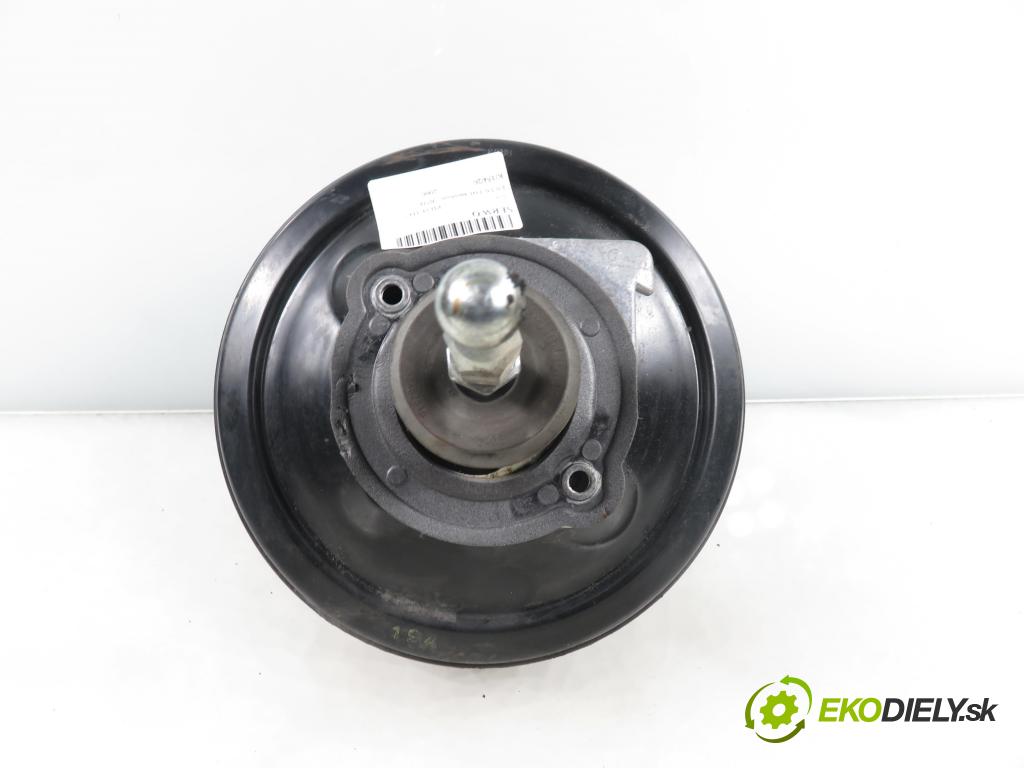 VW PHAETON (3D1, 3D2, 3D3, 3D4, 3D6, 3D7, 3D8, 3D9) SEDAN 2006 165,00 3.0 TDI 2967,00 Posilovač 3D1612105B (Servočerpadlo)