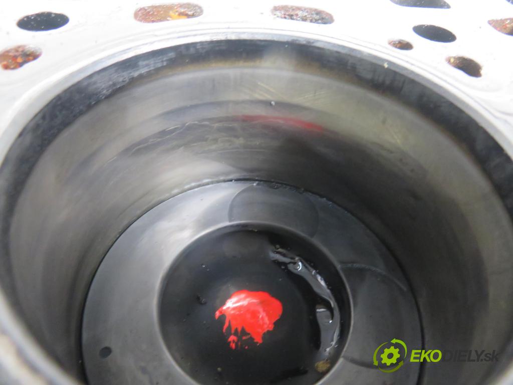 KIA SORENTO I (JC) SUV 2003 103,00 2.5 CRDi 140 - D4CB 2497,00 blok Motor D4CB (Blok motora)