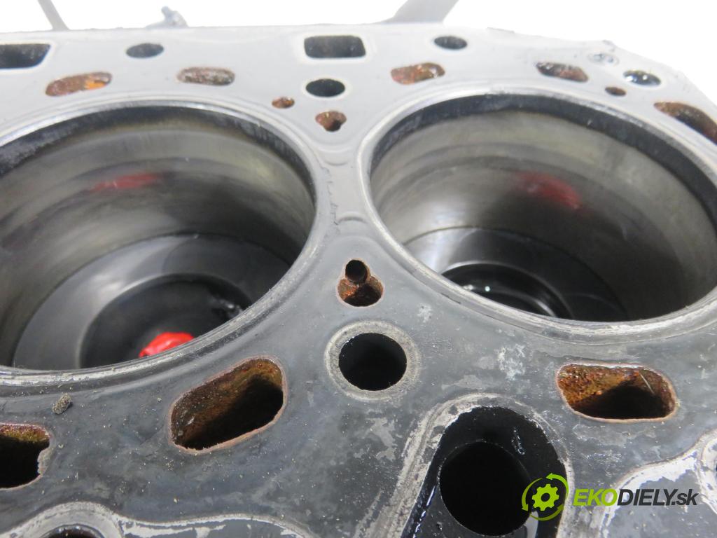 KIA SORENTO I (JC) SUV 2003 103,00 2.5 CRDi 140 - D4CB 2497,00 blok Motor D4CB (Blok motora)