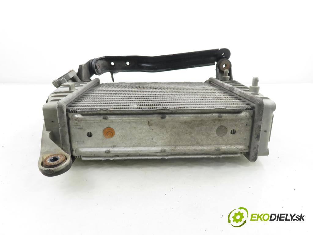 VW PHAETON (3D1, 3D2, 3D3, 3D4, 3D6, 3D7, 3D8, 3D9) SEDAN 2006 165,00 3.0 TDI 2967,00 chladič intercooler 3D0145788 ; 880537BA