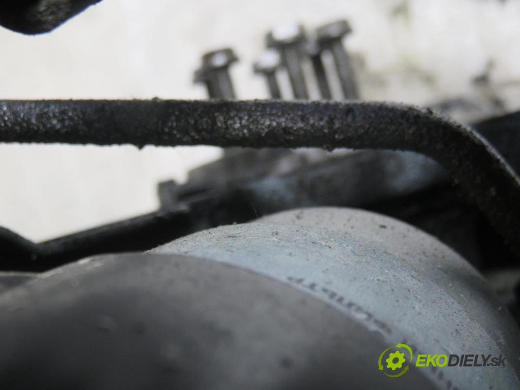 VW PASSAT B5.5 (3B3) SEDAN 2003 96,00 1.9 TDI - AWX 1896,00 motor DIESLA AWX