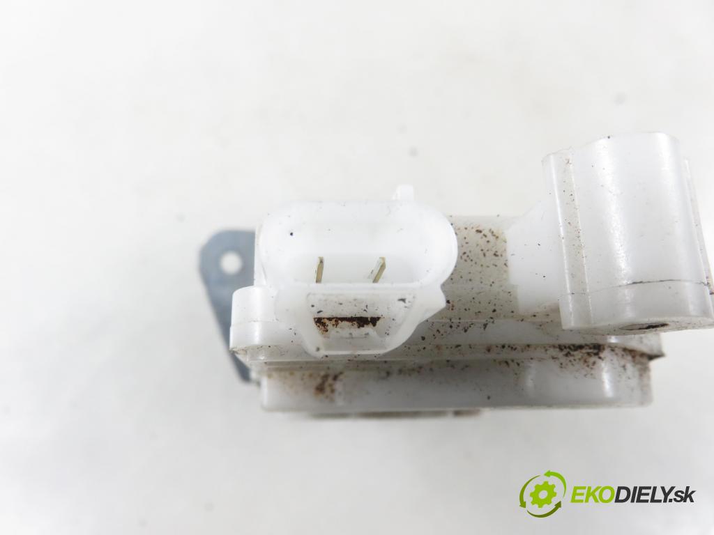 MITSUBISHI OUTLANDER II (CW_W) SUV 2009 103,00 2.0 DI-D 140 - BSY (Volkswagen Group) 1968,00 zámok dverí kufor EL.