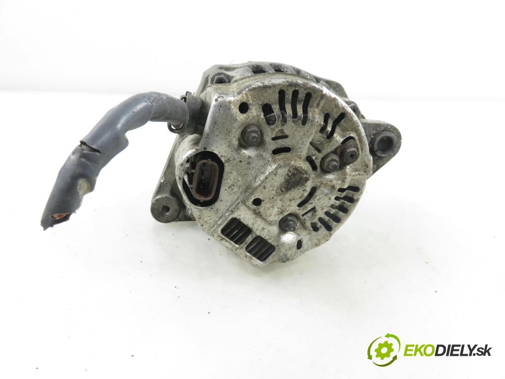 TOYOTA YARIS (_P1_) HB 2004 50,00 1.0 VVT- i 68 - 1SZ-FE 998,00 Alternátor  (Alternátor)