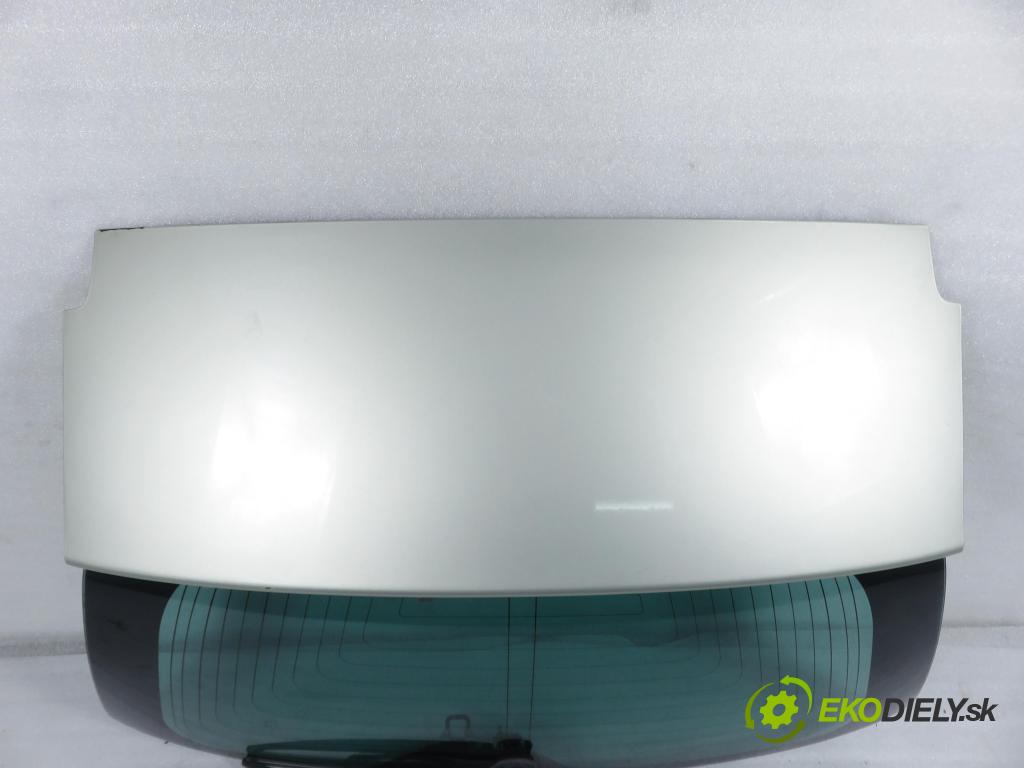 PEUGEOT 407 SW (6E_) KOMBI 2004 100,00 2.0 HDi 135 - RHR 1997,00 okno ZADNÍ: kapota