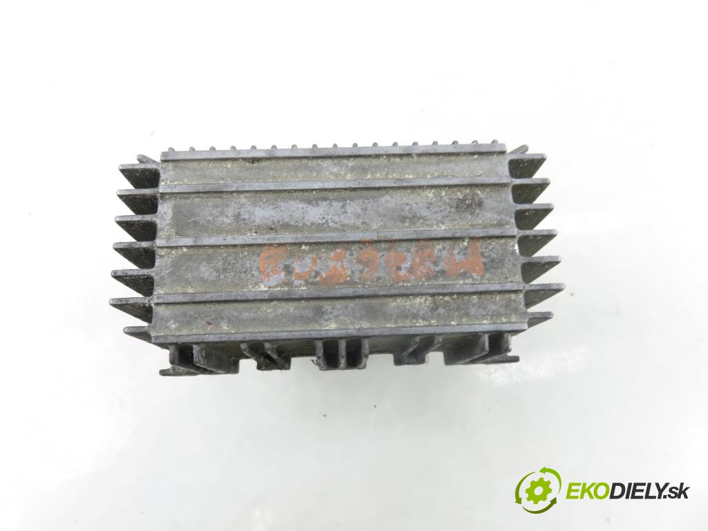 OPEL VECTRA C (Z02) KOMBI 2004 110,00 1.9 CDTI - Z 19 DTH 1910,00 RELÉ: JÚN: 55354141 ; 51299018A