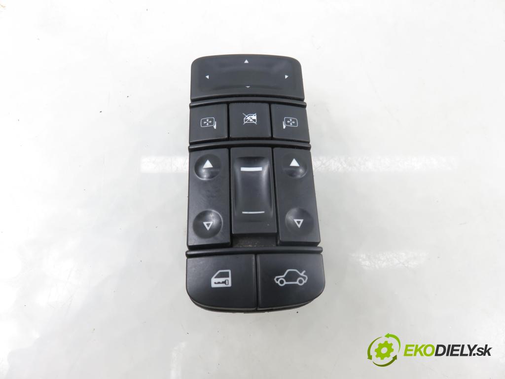 OPEL VECTRA C (Z02) KOMBI 2004 110,00 1.9 CDTI - Z 19 DTH 1910,00 Panel ovládania okien 687833988