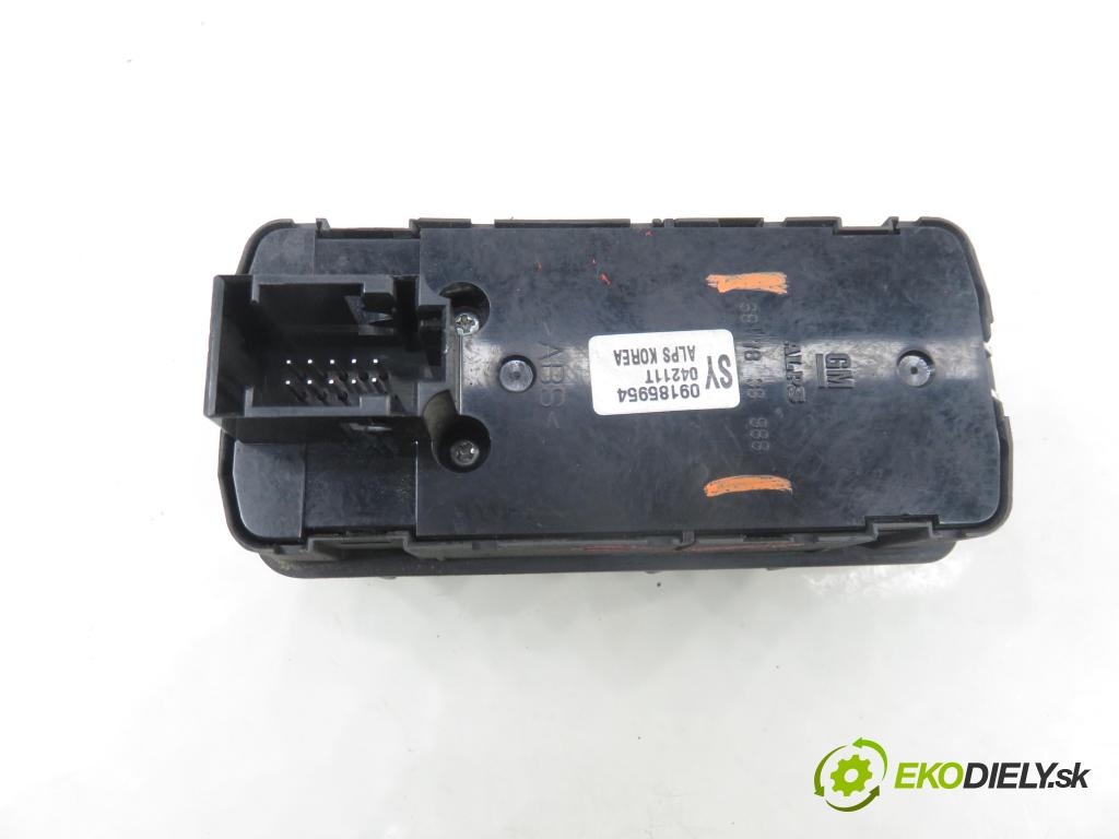 OPEL VECTRA C (Z02) KOMBI 2004 110,00 1.9 CDTI - Z 19 DTH 1910,00 Panel ovládania okien 687833988