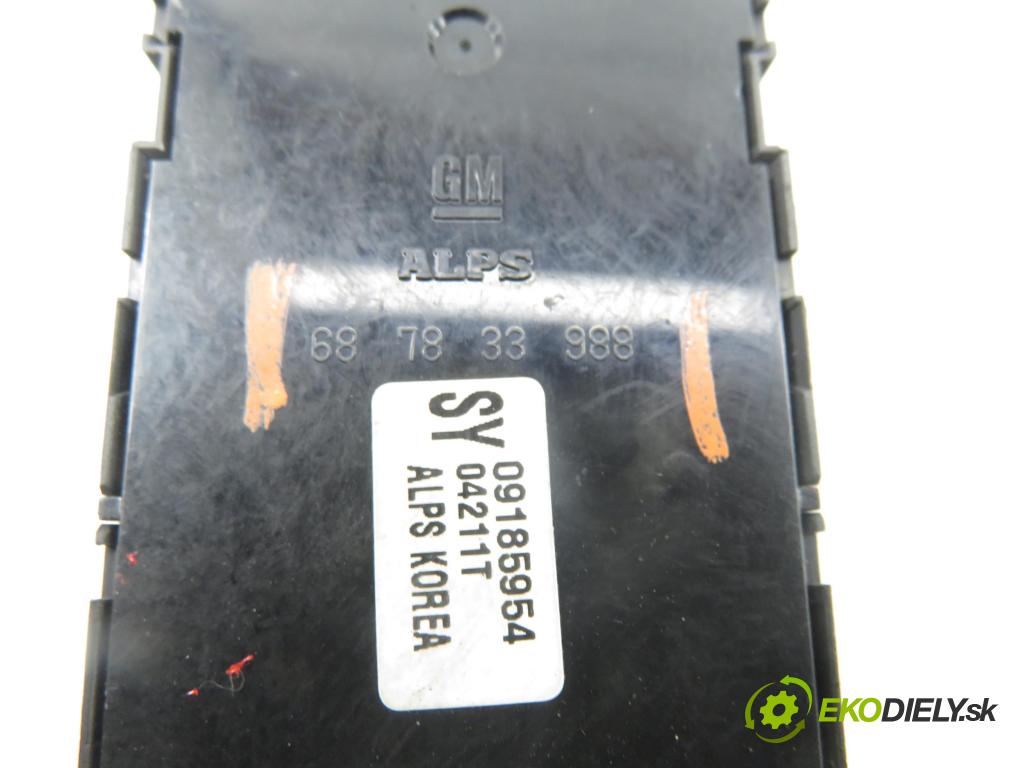 OPEL VECTRA C (Z02) KOMBI 2004 110,00 1.9 CDTI - Z 19 DTH 1910,00 Panel ovládania okien 687833988