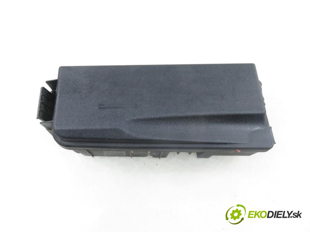 OPEL VECTRA C (Z02) KOMBI 2004 110,00 1.9 CDTI - Z 19 DTH 1910,00 MODUL BSM 13187191EE