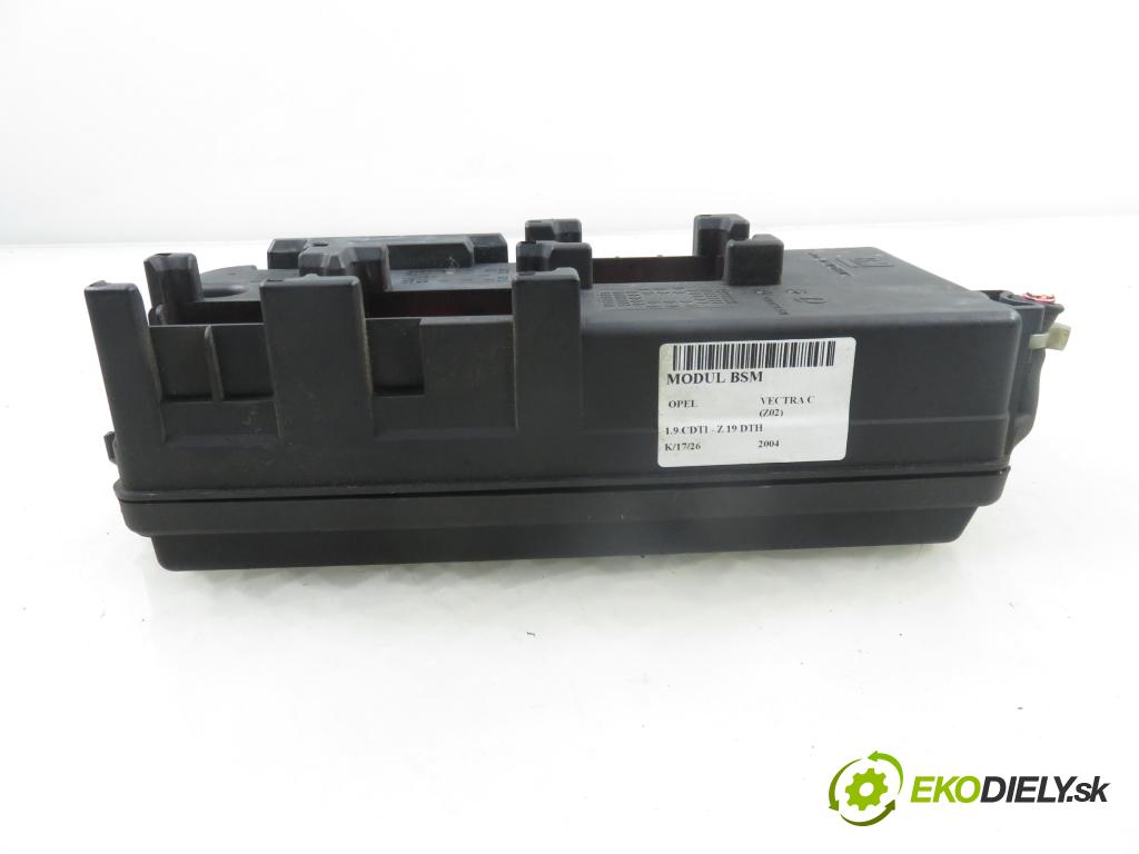 OPEL VECTRA C (Z02) KOMBI 2004 110,00 1.9 CDTI - Z 19 DTH 1910,00 MODUL BSM 13187191EE