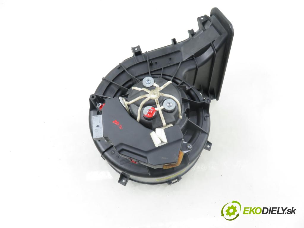 OPEL VECTRA C (Z02) KOMBI 2004 110,00 1.9 CDTI - Z 19 DTH 1910,00 Ventilátor vetráku 985852T