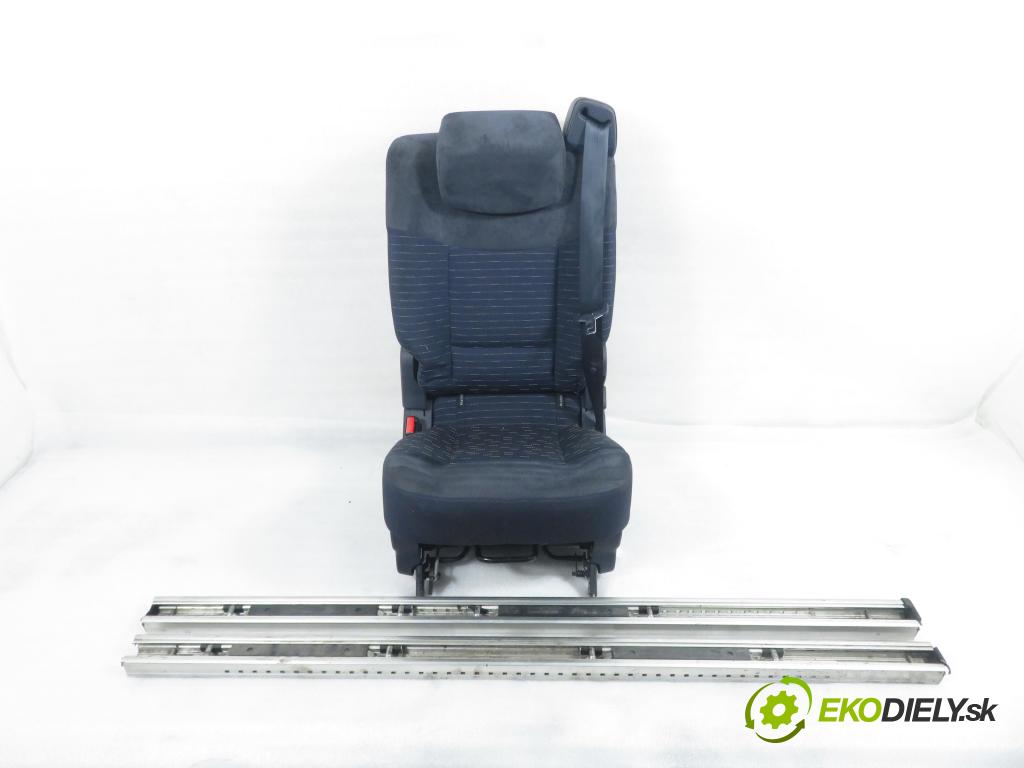 RENAULT ESPACE IV (JK0/1_) MINIVAN 2004 85,00 1.9 dCi 116 - F9Q 820 1870,00 Sedadlo 3 rad ľavy