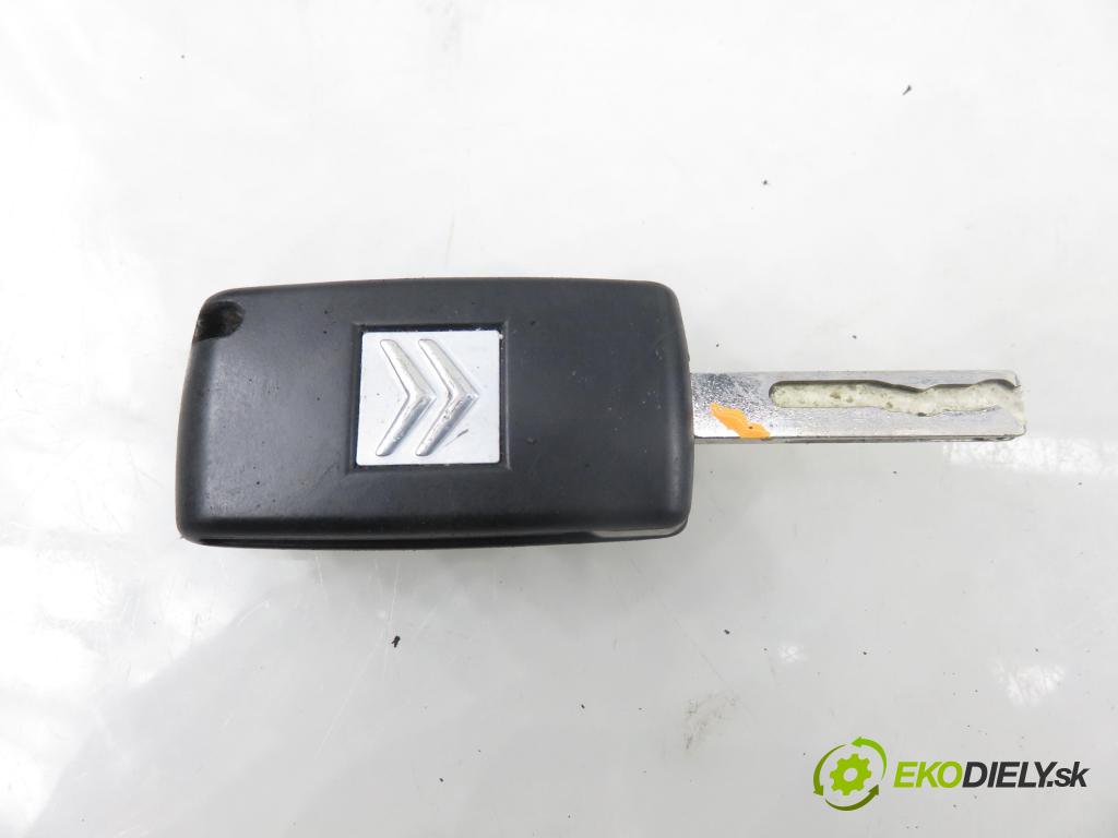 CITROEN C4 Picasso I (UD_) MINIVAN 2010 80,00 1.6 HDi 16V 109 - 9HZ 1560,00 spinačka / zámky 36410600