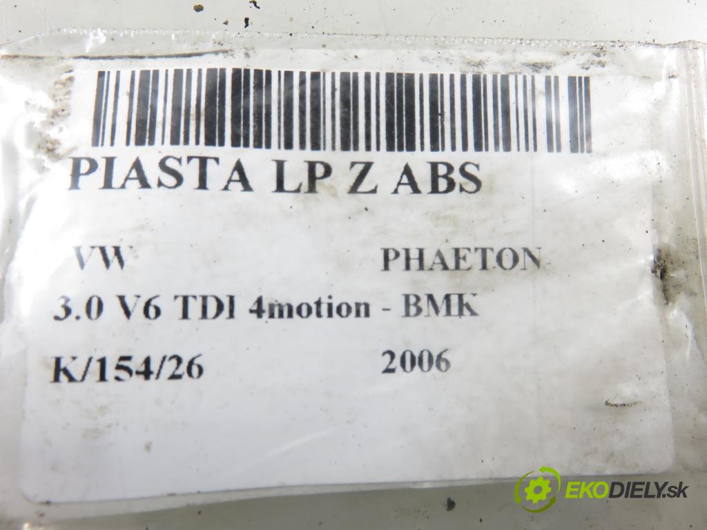 VW PHAETON (3D1, 3D2, 3D3, 3D4, 3D6, 3D7, 3D8, 3D9) SEDAN 2006 165,00 3.0 TDI 2967,00 náboj LP ABS 4E0257J
